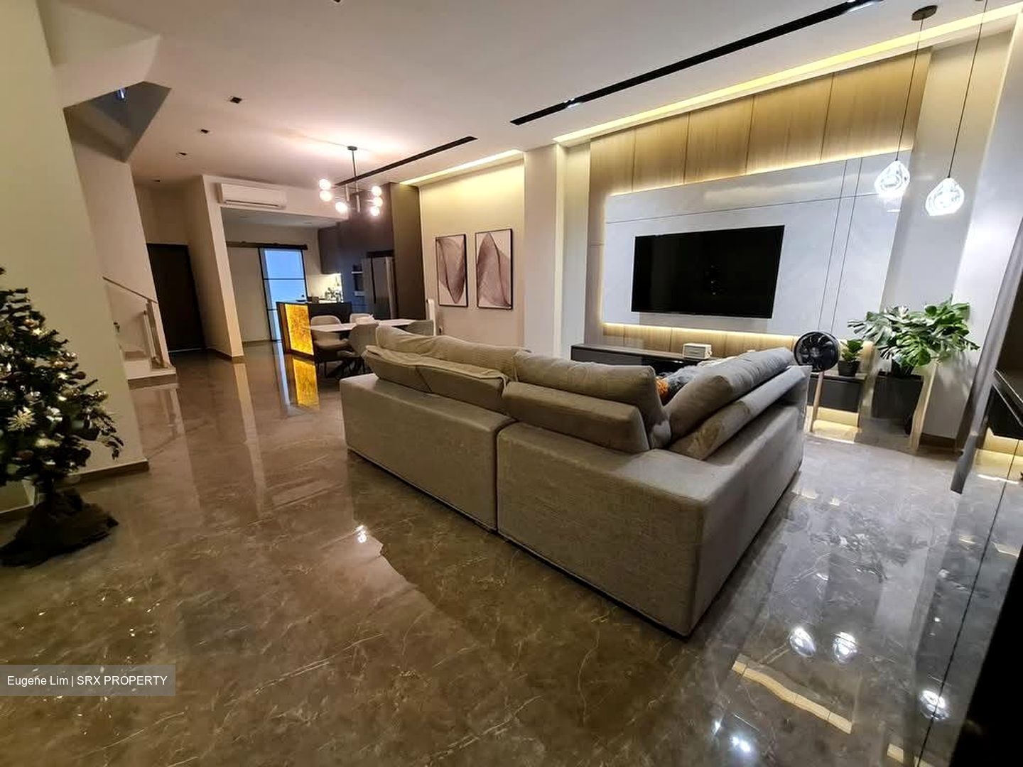 Opera Estate (D15), Terrace #592435951